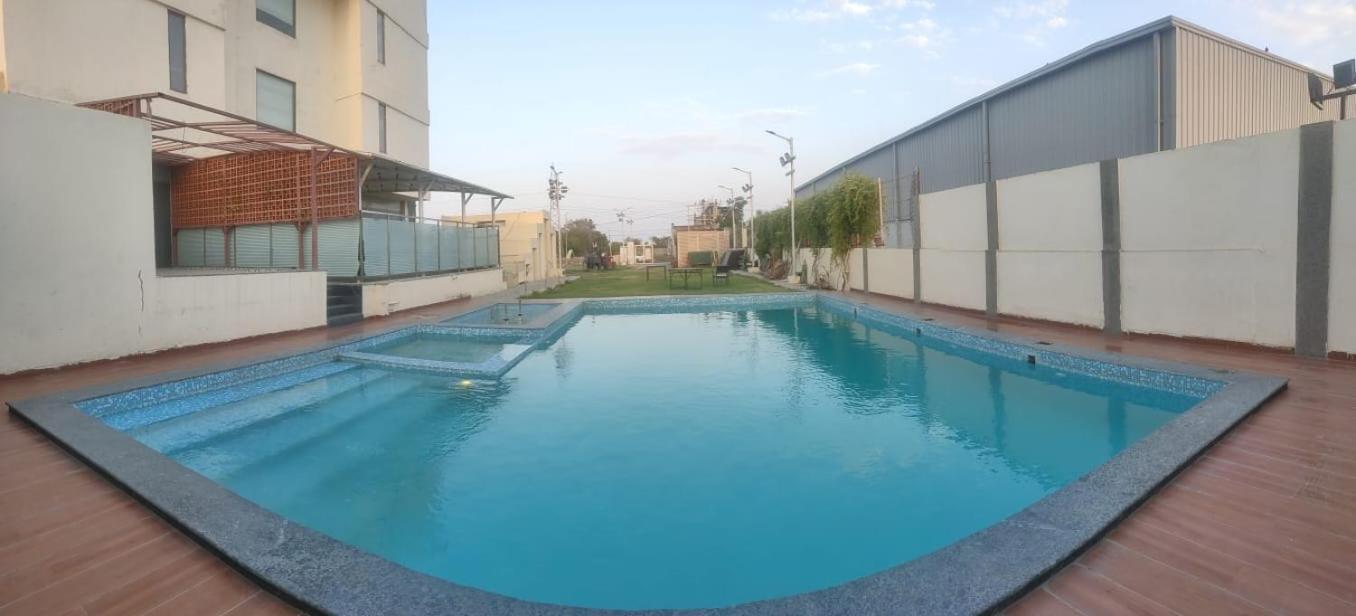 Hotel Cygnett Lite Alwar Exterior foto