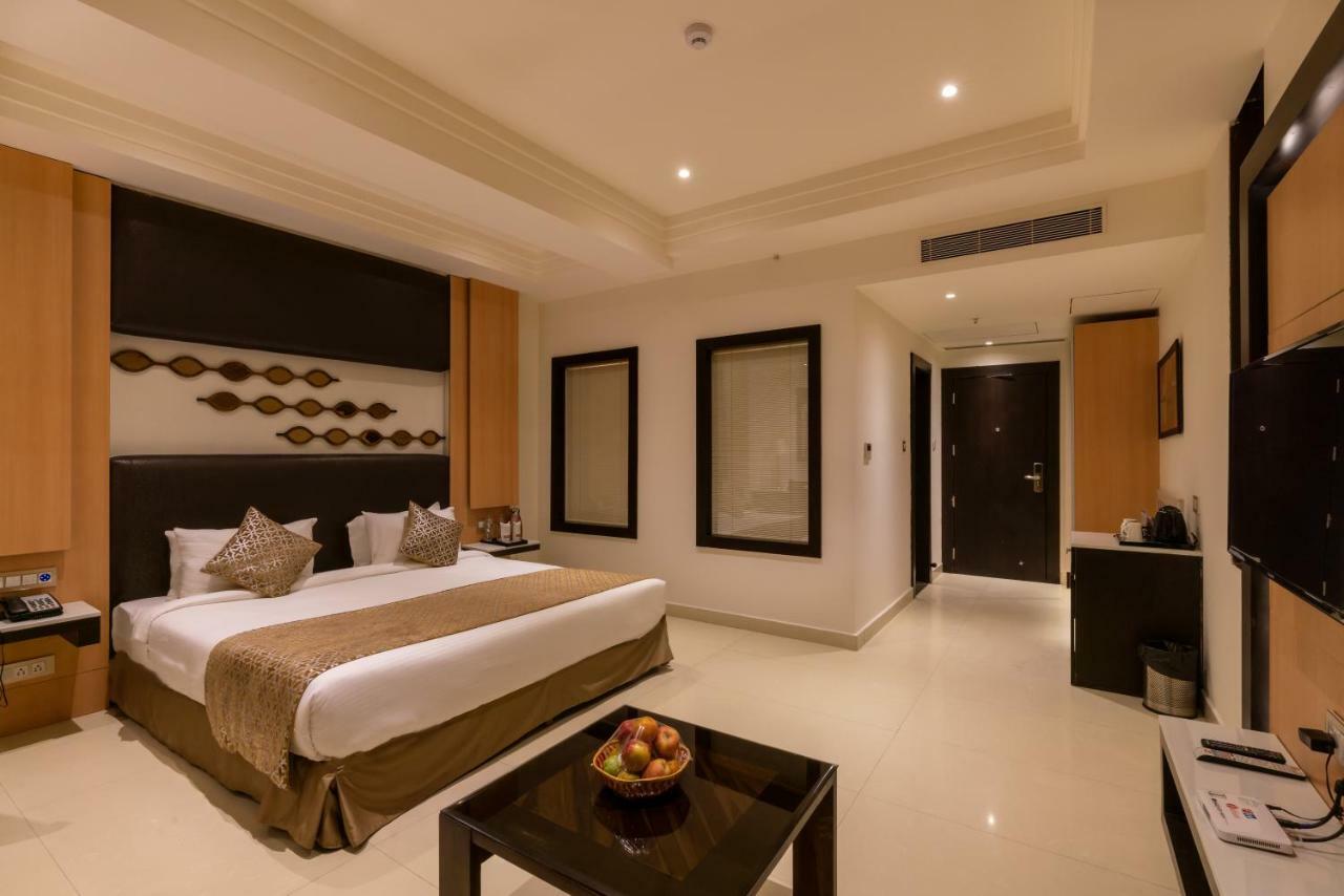 Hotel Cygnett Lite Alwar Exterior foto